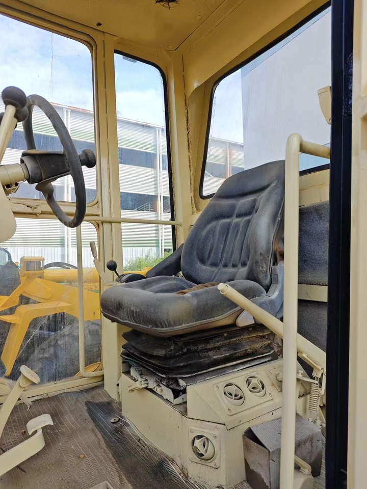 CAT 140H - Greder: slika 4 CAT 140H - Greder: slika 4