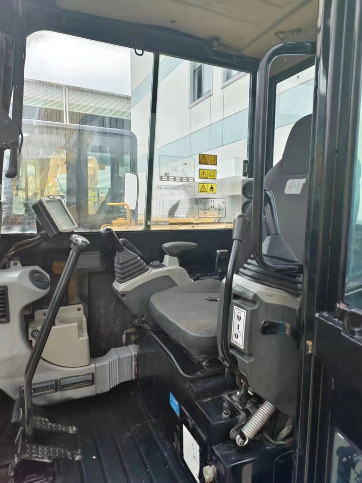 CATERPILLAR 305.5E2 - Mini bager: slika 5 CATERPILLAR 305.5E2 - Mini bager: slika 5