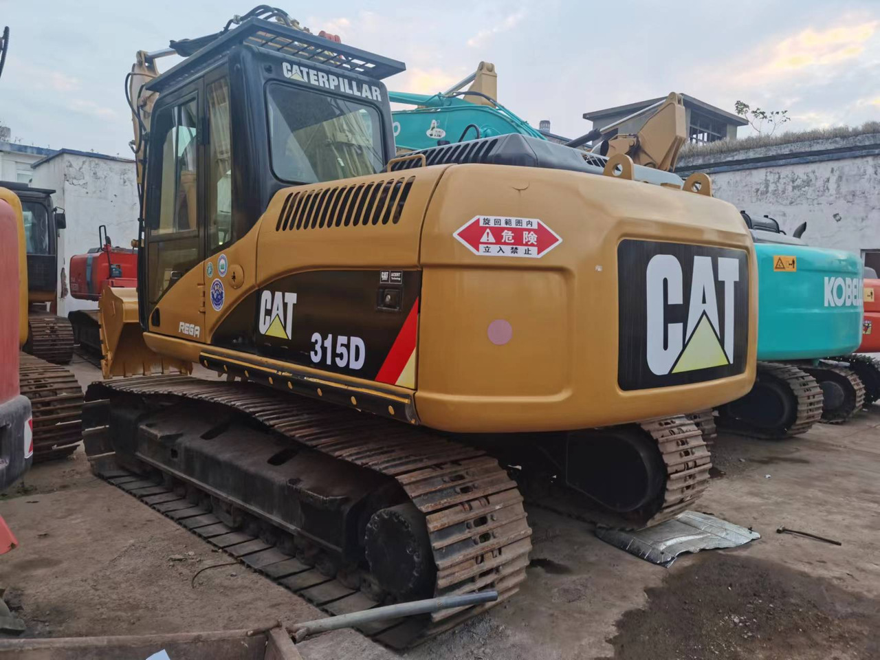 CATERPILLAR 315D - Bager goseničar: slika 1 CATERPILLAR 315D - Bager goseničar: slika 1