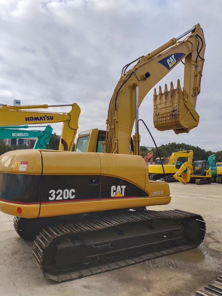 CATERPILLAR 320C - Bager goseničar: slika 2 CATERPILLAR 320C - Bager goseničar: slika 2