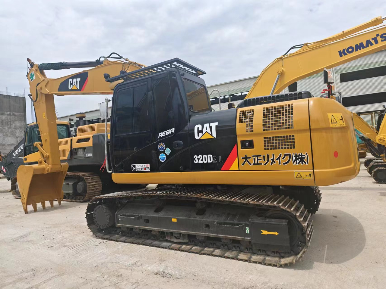 CATERPILLAR 320D - Bager goseničar: slika 1 CATERPILLAR 320D - Bager goseničar: slika 1
