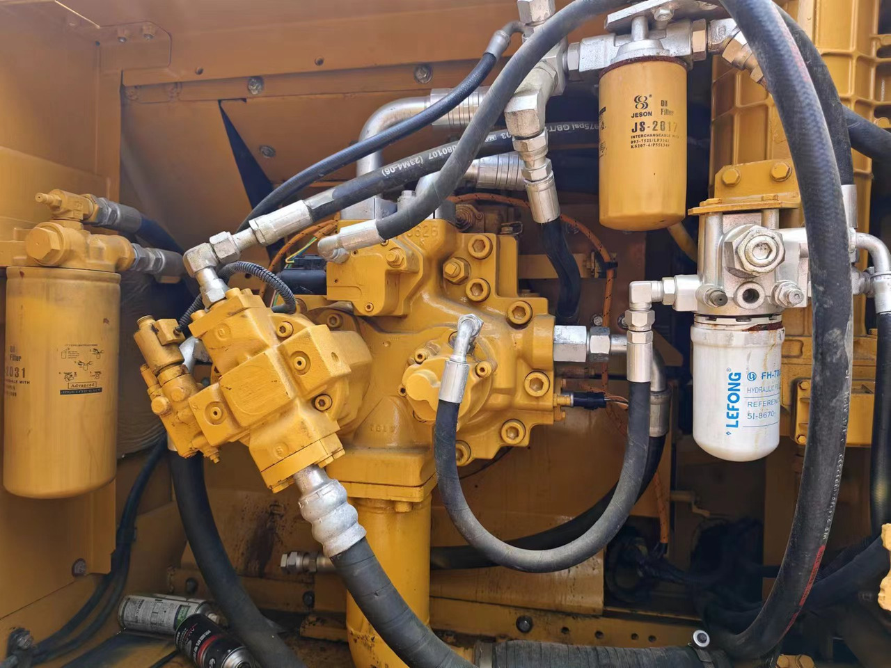 CATERPILLAR 336D2L CAT 336 320 325 - Bager goseničar: slika 4 CATERPILLAR 336D2L CAT 336 320 325 - Bager goseničar: slika 4