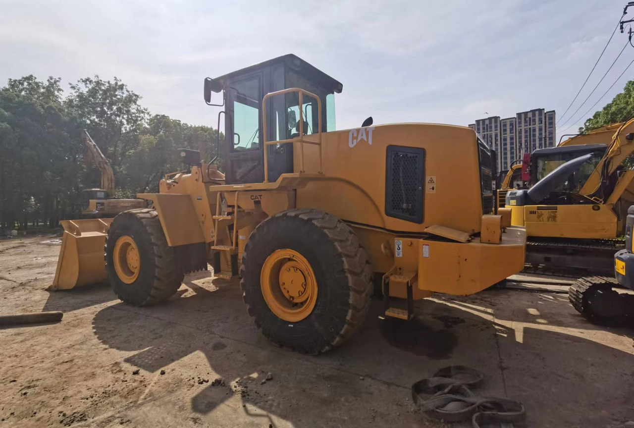 CATERPILLAR 966F - Kolesni nakladalec: slika 5 CATERPILLAR 966F - Kolesni nakladalec: slika 5