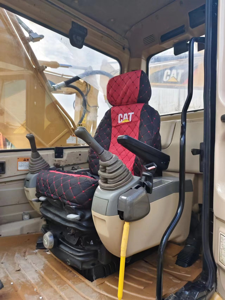 CATERPILLAR CAT 320BL - Bager goseničar: slika 5 CATERPILLAR CAT 320BL - Bager goseničar: slika 5