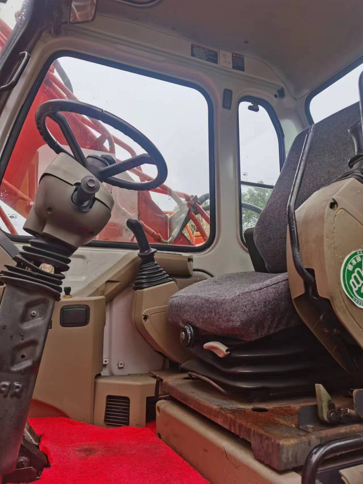 DOOSAN DH150W-7 - Bager na kolesih: slika 3 DOOSAN DH150W-7 - Bager na kolesih: slika 3