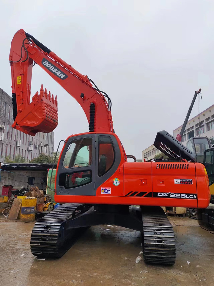 DOOSAN DX225LCA - Bager goseničar: slika 1 DOOSAN DX225LCA - Bager goseničar: slika 1