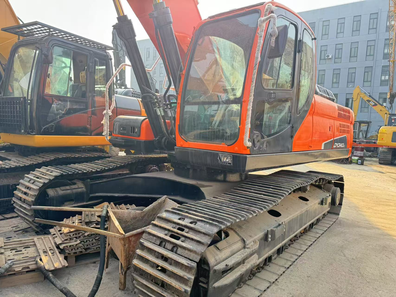 DOOSAN DX340LC - Bager goseničar: slika 4 DOOSAN DX340LC - Bager goseničar: slika 4