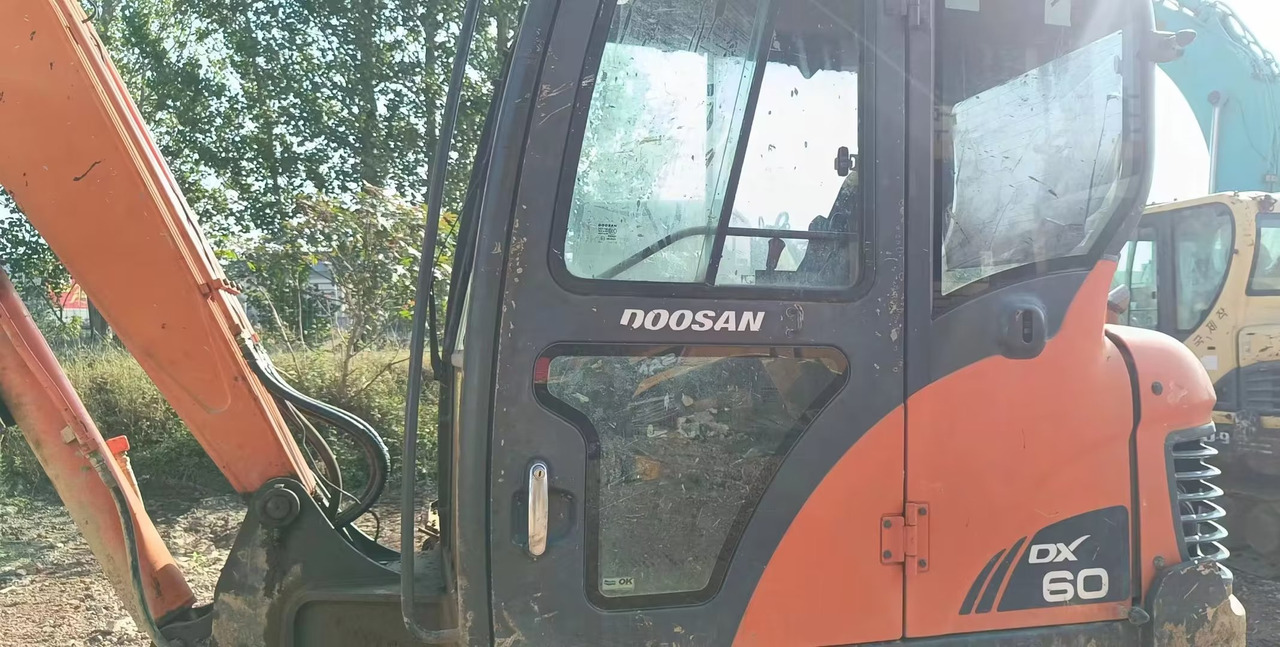 DOOSAN dx60 - Mini bager: slika 5 DOOSAN dx60 - Mini bager: slika 5