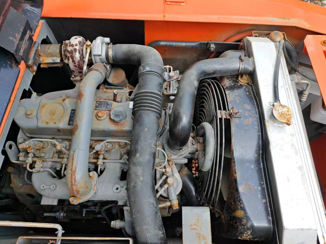 HITACHI EX120-5 - Bager goseničar: slika 4 HITACHI EX120-5 - Bager goseničar: slika 4