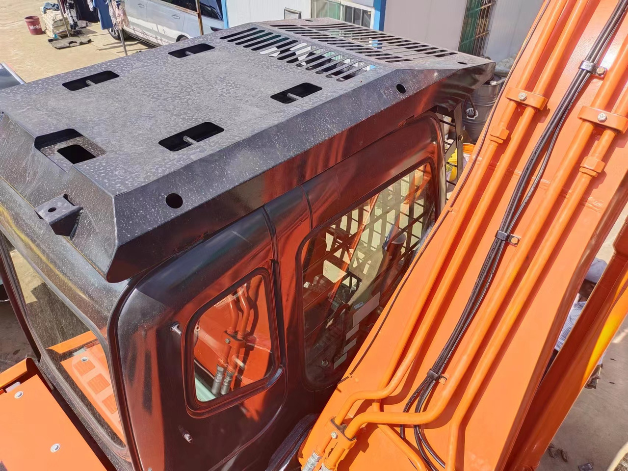 HITACHI ZX200 - Bager goseničar: slika 5 HITACHI ZX200 - Bager goseničar: slika 5