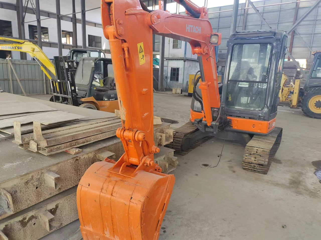 HITACHI ZX50U mini digger ZX55 ZX60 ZX70 small excavator - Mini bager: slika 2 HITACHI ZX50U mini digger ZX55 ZX60 ZX70 small excavator - Mini bager: slika 2