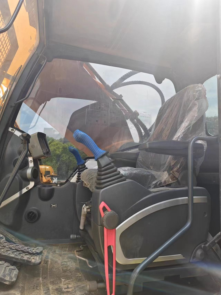 HYUNDAI R385LC-9T - Bager goseničar: slika 4 HYUNDAI R385LC-9T - Bager goseničar: slika 4