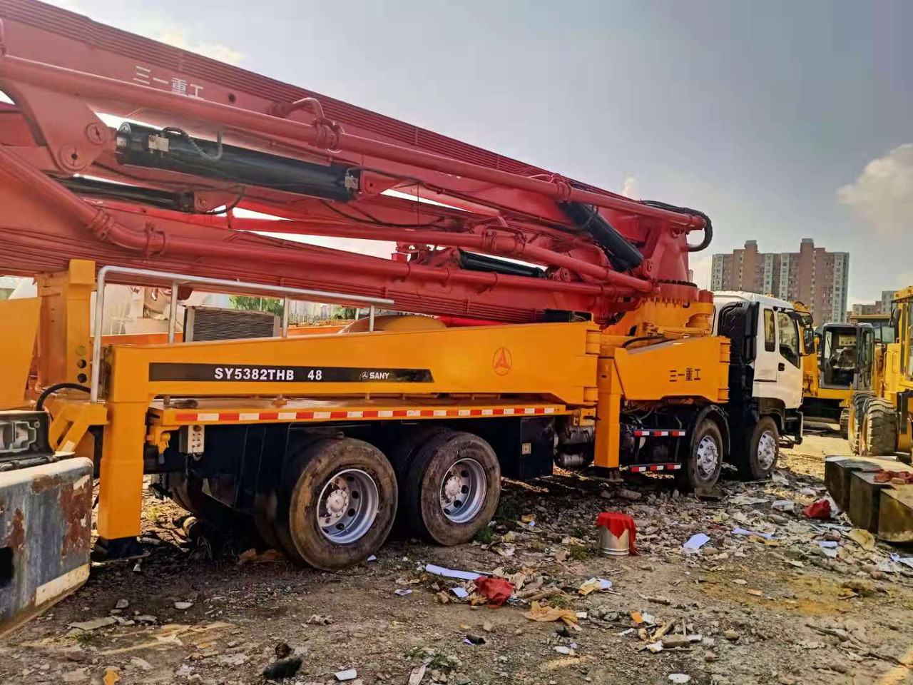 ISUZU 48M - Črpalka za beton: slika 3 ISUZU 48M - Črpalka za beton: slika 3