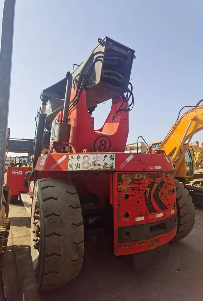 KALMAR DRF450 - Dosežni viličar: slika 5 KALMAR DRF450 - Dosežni viličar: slika 5