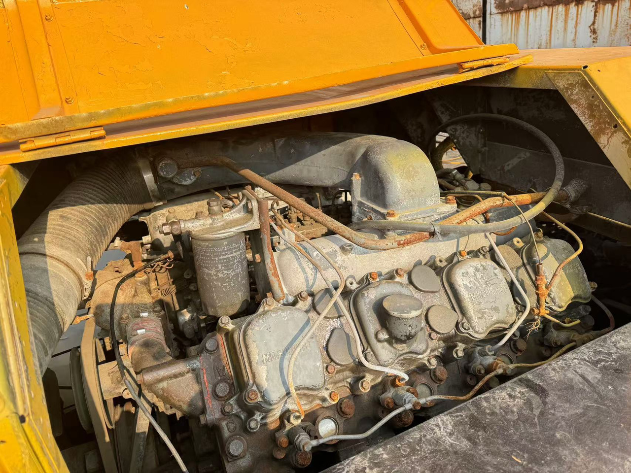 KATO NK400E - Avtodvigalo: slika 4 KATO NK400E - Avtodvigalo: slika 4