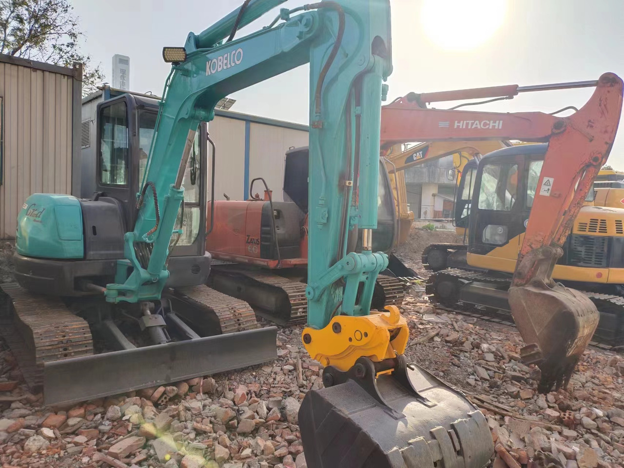 KOBELCO SK55SR - Mini bager: slika 2 KOBELCO SK55SR - Mini bager: slika 2