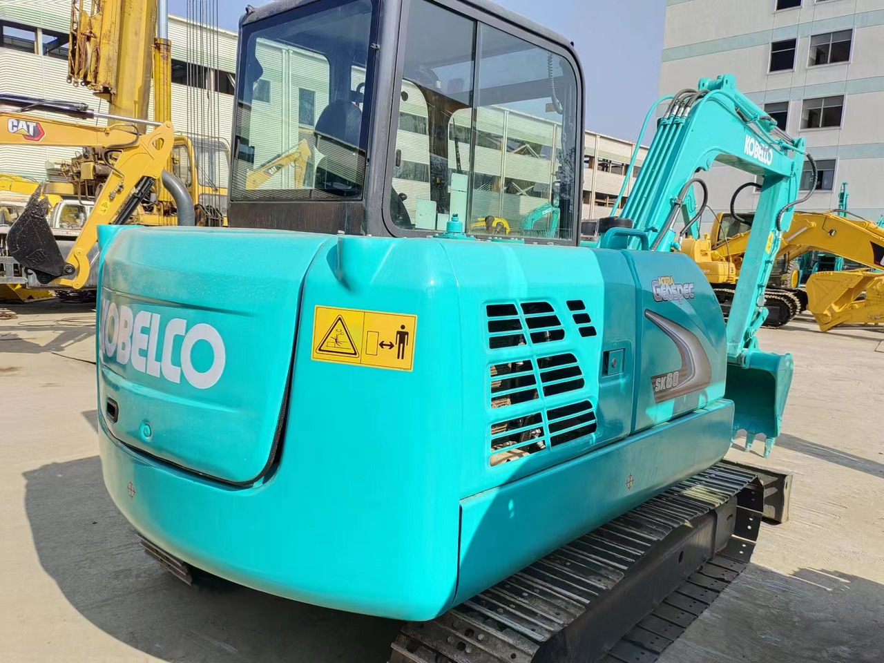 KOBELCO SK60-8 - Mini bager: slika 2 KOBELCO SK60-8 - Mini bager: slika 2