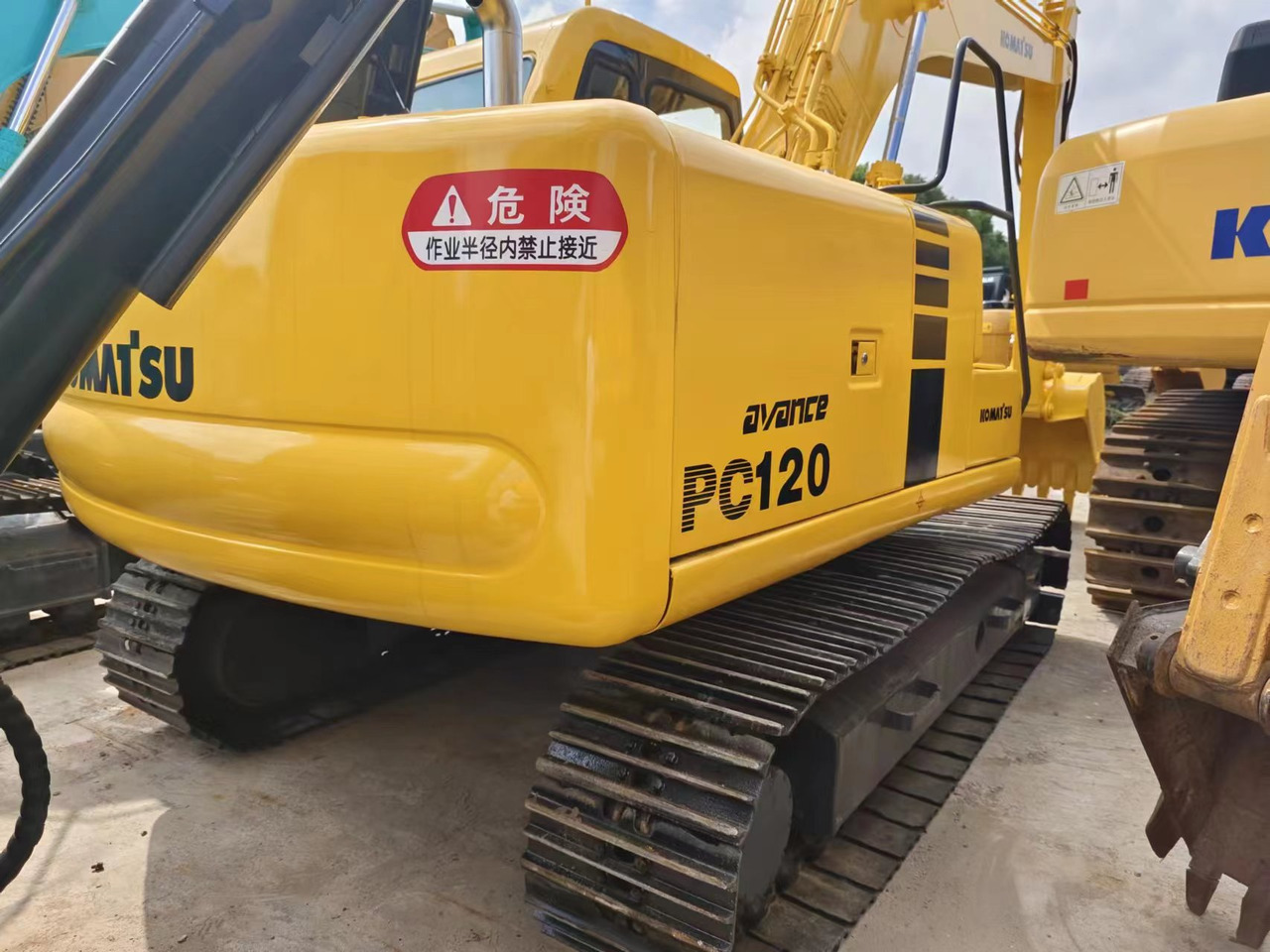 KOMATSU PC120-6 - Bager goseničar: slika 2 KOMATSU PC120-6 - Bager goseničar: slika 2