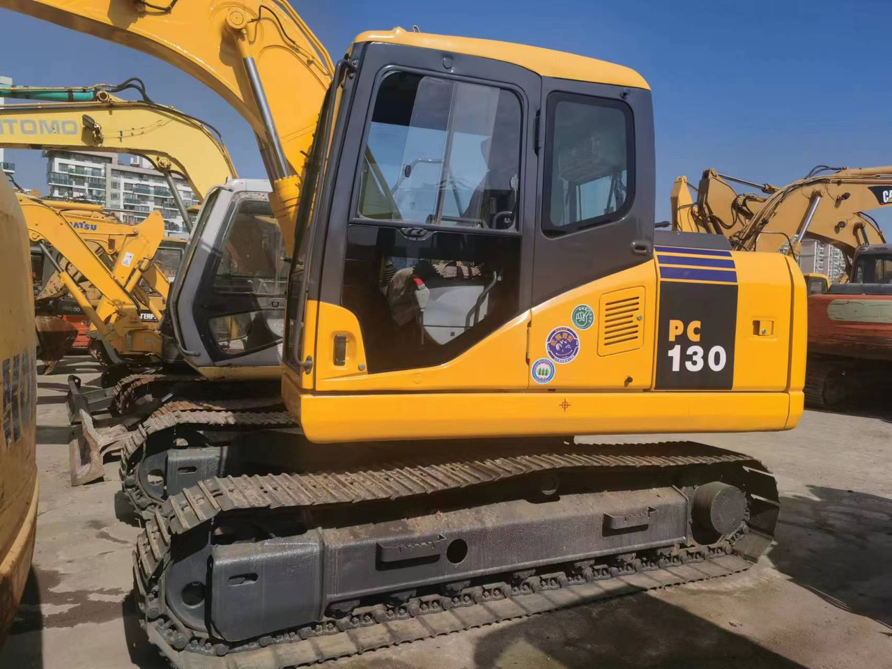KOMATSU PC130-7 - Bager goseničar: slika 2 KOMATSU PC130-7 - Bager goseničar: slika 2