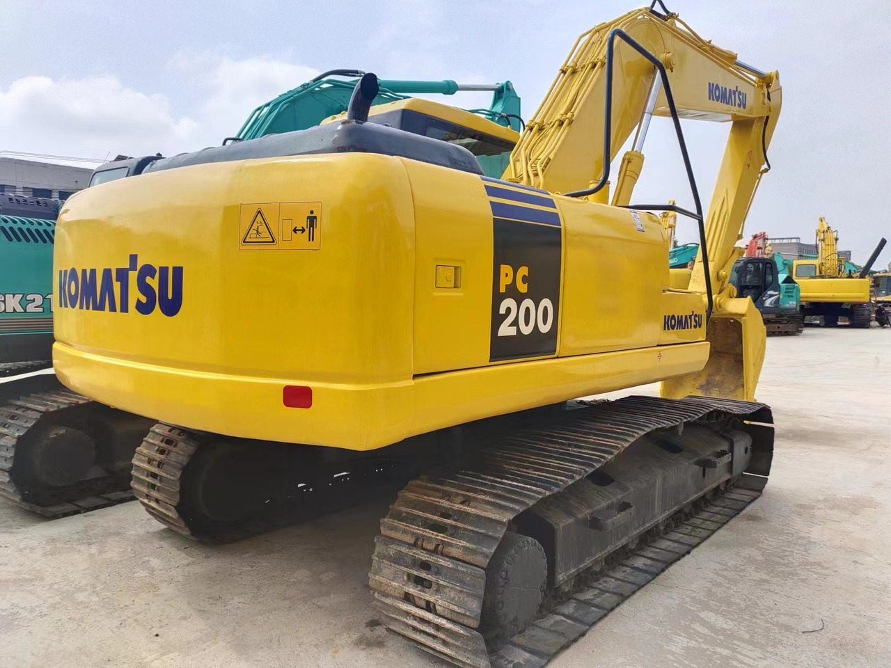 KOMATSU PC200-7 - Bager goseničar: slika 2 KOMATSU PC200-7 - Bager goseničar: slika 2