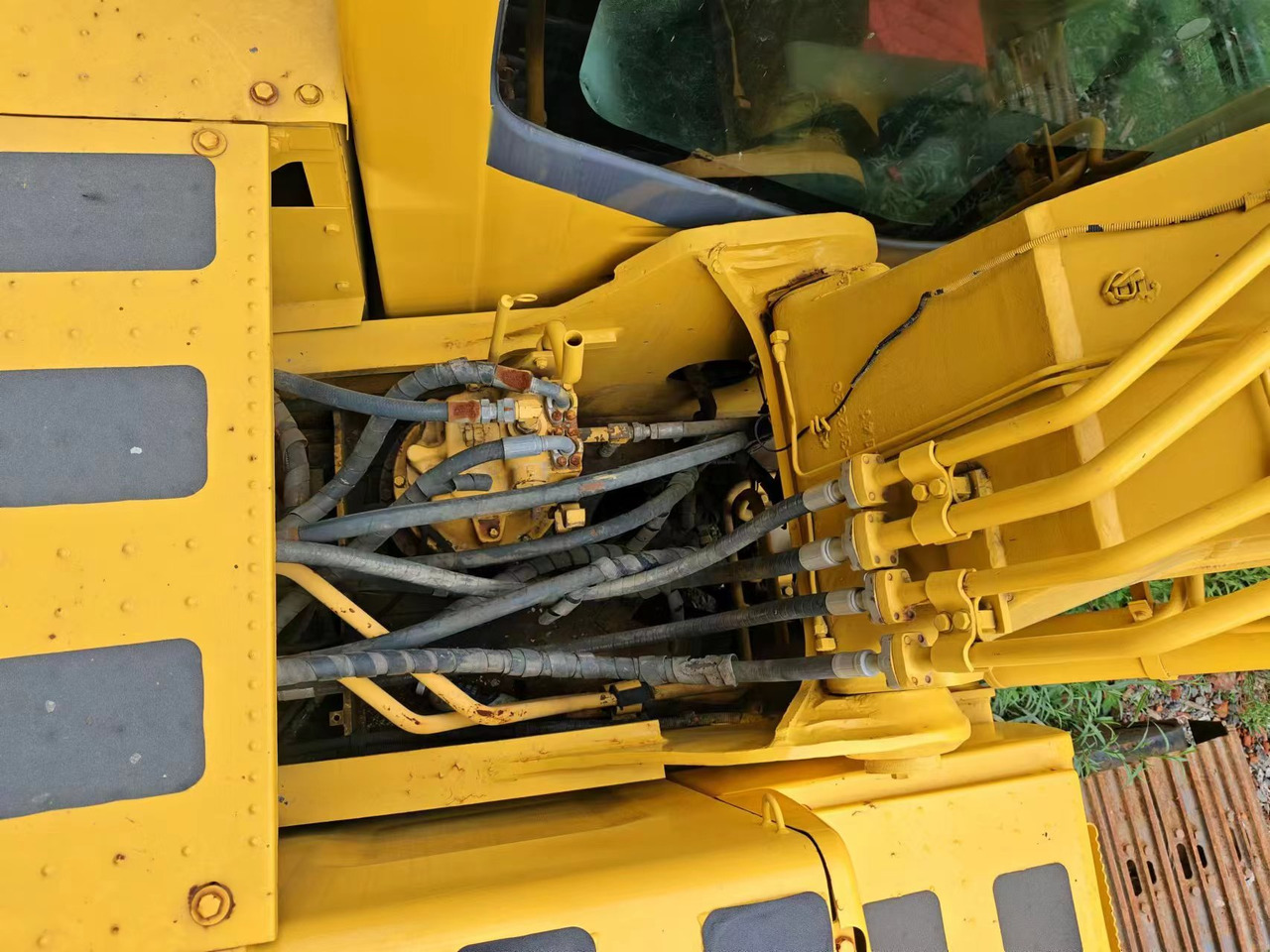 KOMATSU PC200-8 - Bager goseničar: slika 5 KOMATSU PC200-8 - Bager goseničar: slika 5