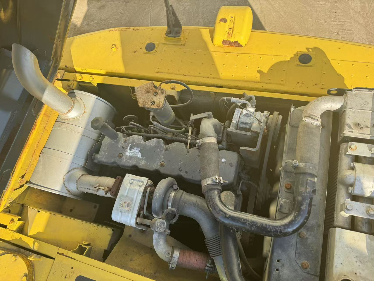 KOMATSU PC200-8 - Bager goseničar: slika 5 KOMATSU PC200-8 - Bager goseničar: slika 5