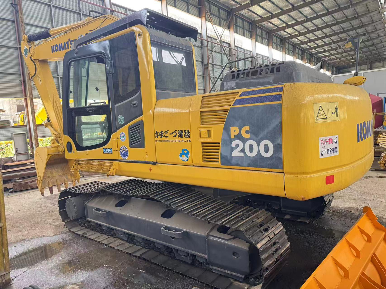 KOMATSU PC200-8 - Bager goseničar: slika 4 KOMATSU PC200-8 - Bager goseničar: slika 4