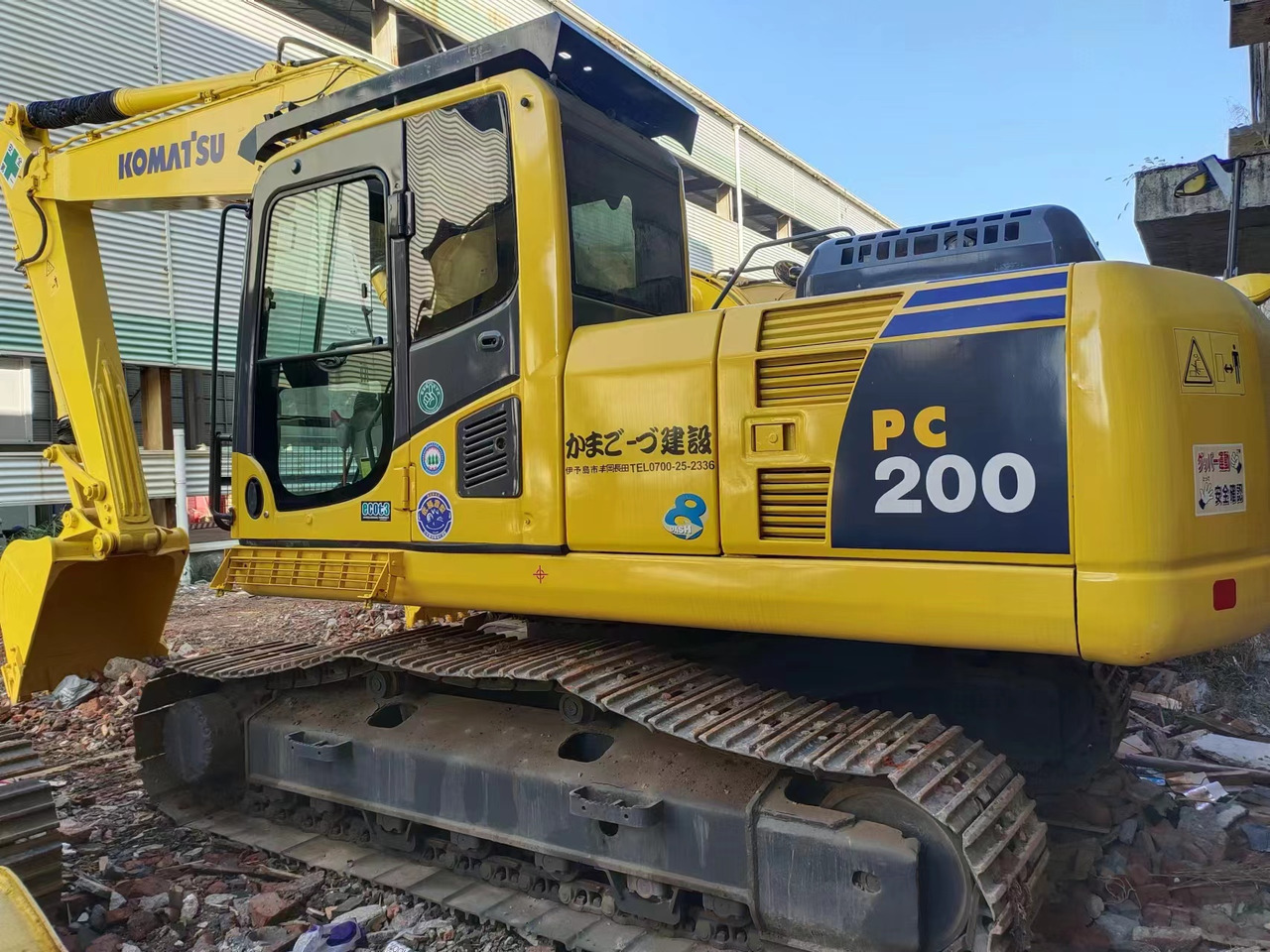 KOMATSU PC200-8 PC200-7 PC220-7 - Bager goseničar: slika 5 KOMATSU PC200-8 PC200-7 PC220-7 - Bager goseničar: slika 5