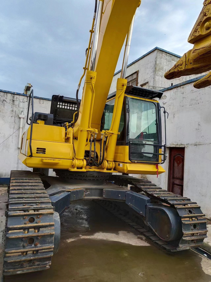 KOMATSU PC450-8 - Bager goseničar: slika 1 KOMATSU PC450-8 - Bager goseničar: slika 1