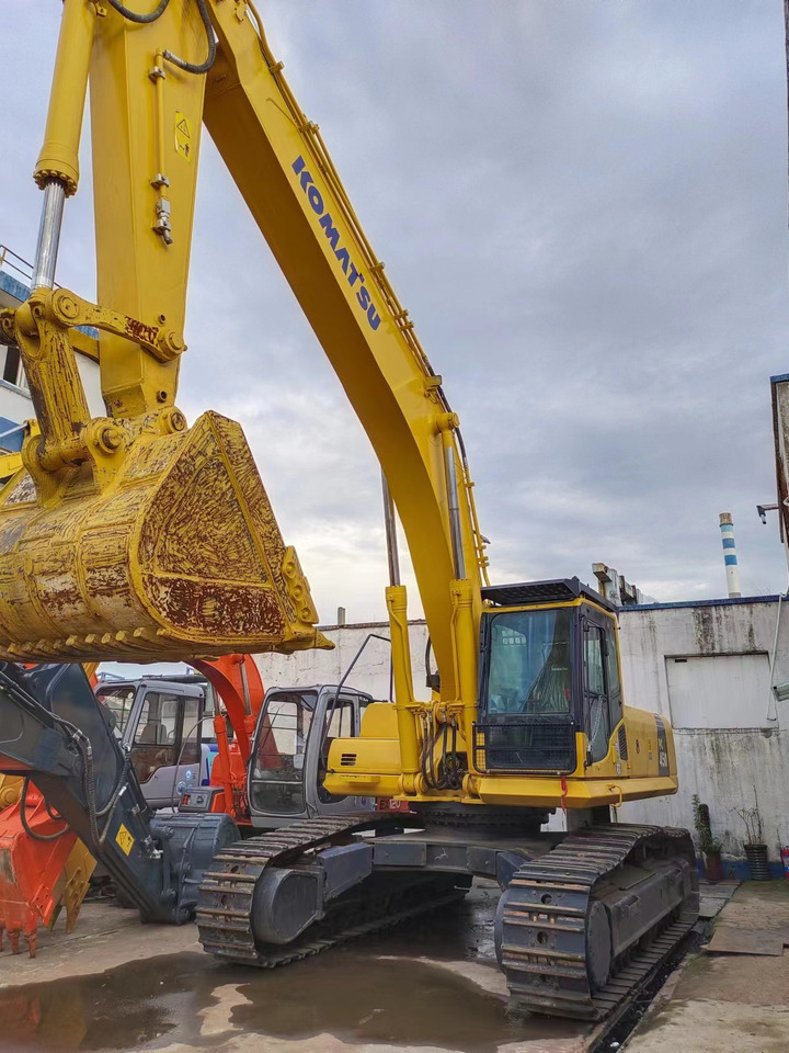 KOMATSU PC450-8 - Bager goseničar: slika 2 KOMATSU PC450-8 - Bager goseničar: slika 2