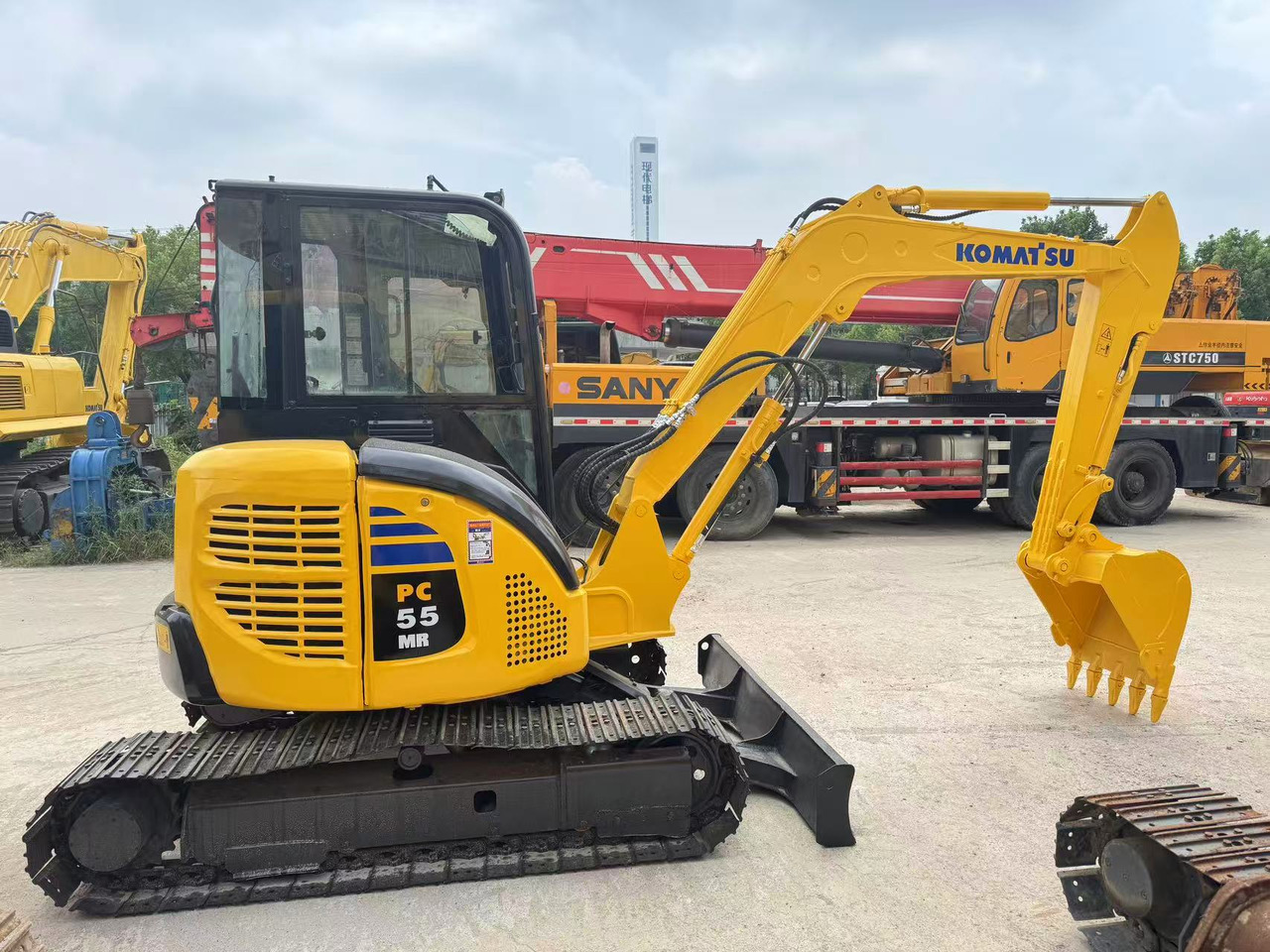 KOMATSU PC55 PC55MR PC56 PC60 - Mini bager: slika 1 KOMATSU PC55 PC55MR PC56 PC60 - Mini bager: slika 1