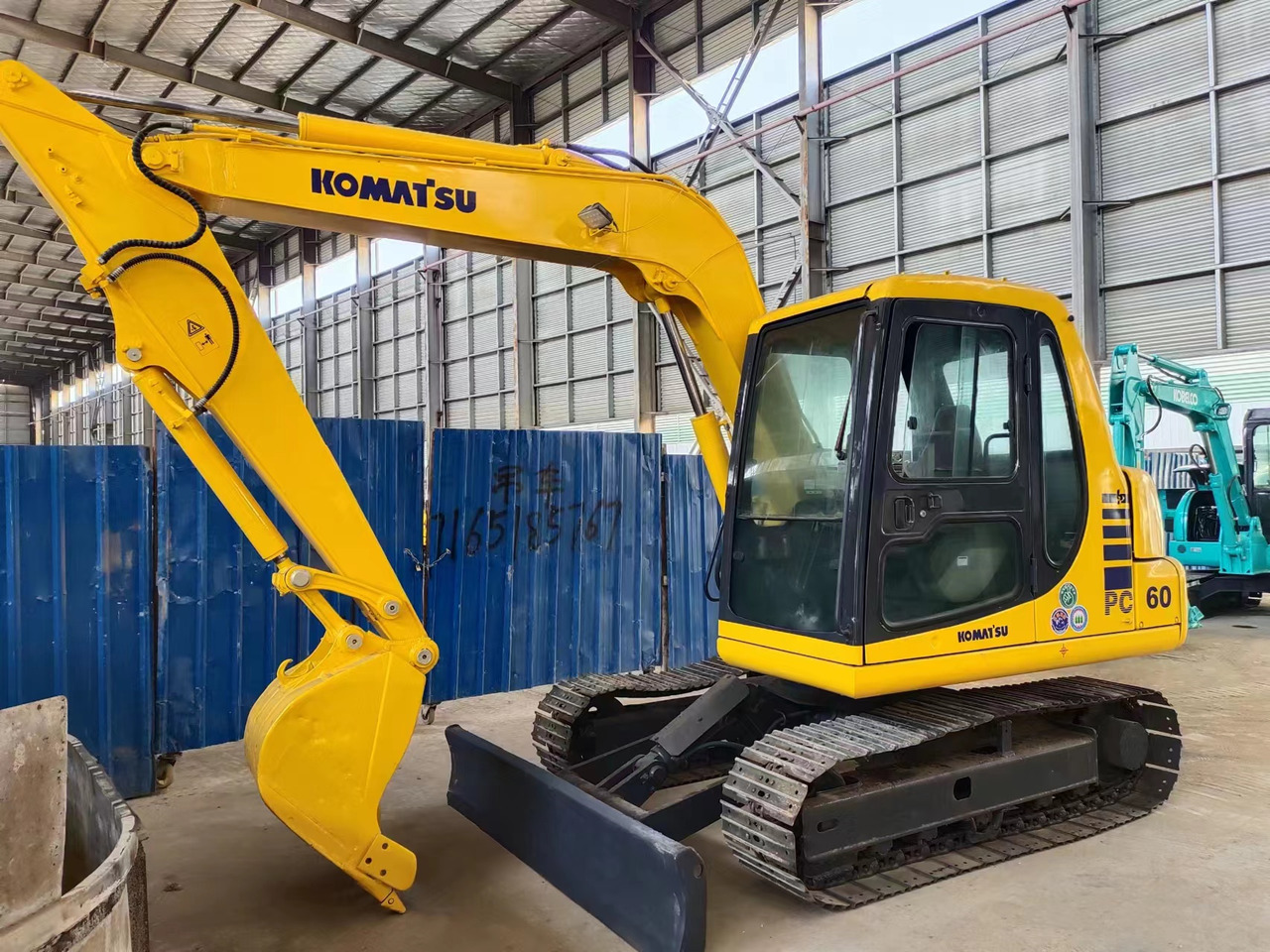KOMATSU PC60-7 - Bager goseničar: slika 1 KOMATSU PC60-7 - Bager goseničar: slika 1