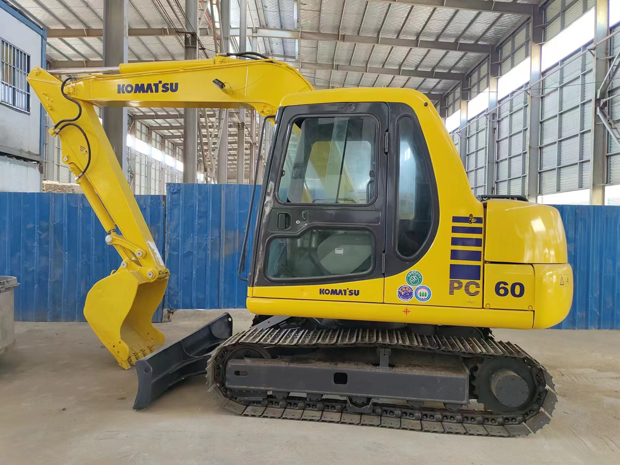 KOMATSU PC60-7 - Bager goseničar: slika 2 KOMATSU PC60-7 - Bager goseničar: slika 2