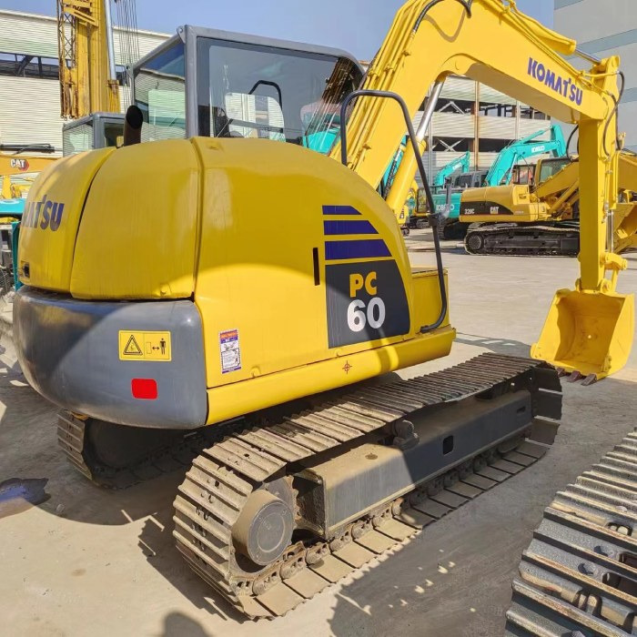 KOMATSU PC60-8 - Mini bager: slika 4 KOMATSU PC60-8 - Mini bager: slika 4