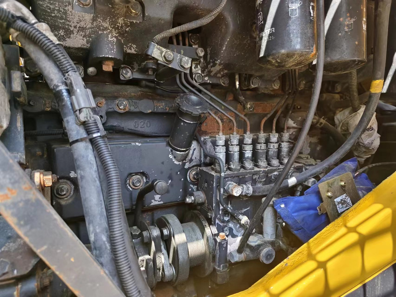 KOMATSU WA470-3 - Kolesni nakladalec: slika 4 KOMATSU WA470-3 - Kolesni nakladalec: slika 4