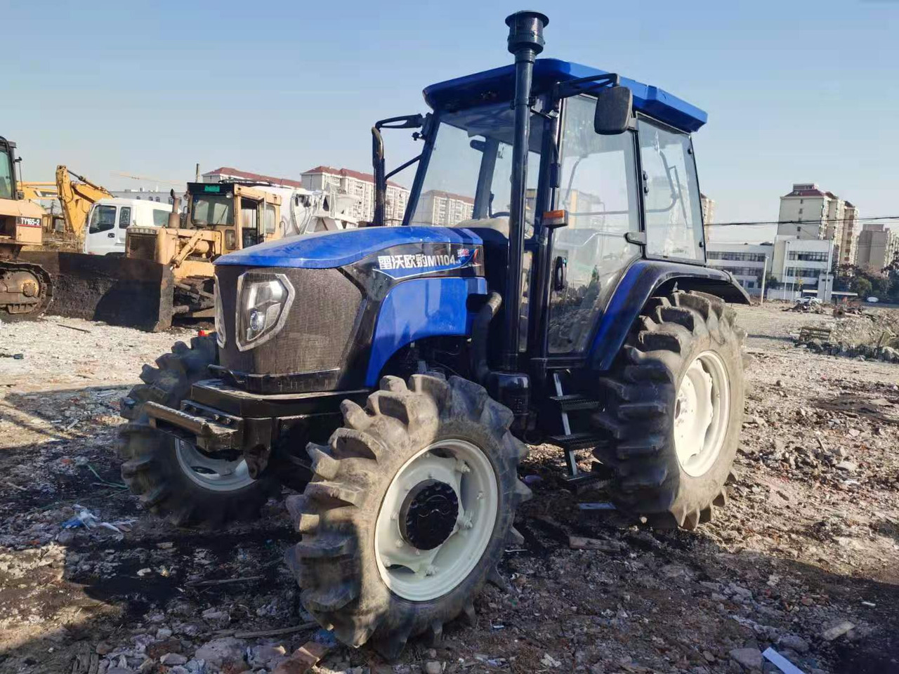 LOVOL M1104 - Traktor: slika 1 LOVOL M1104 - Traktor: slika 1