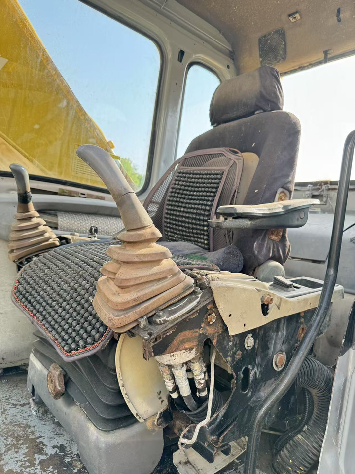 SUMITOMO SH200 - Bager goseničar: slika 5 SUMITOMO SH200 - Bager goseničar: slika 5