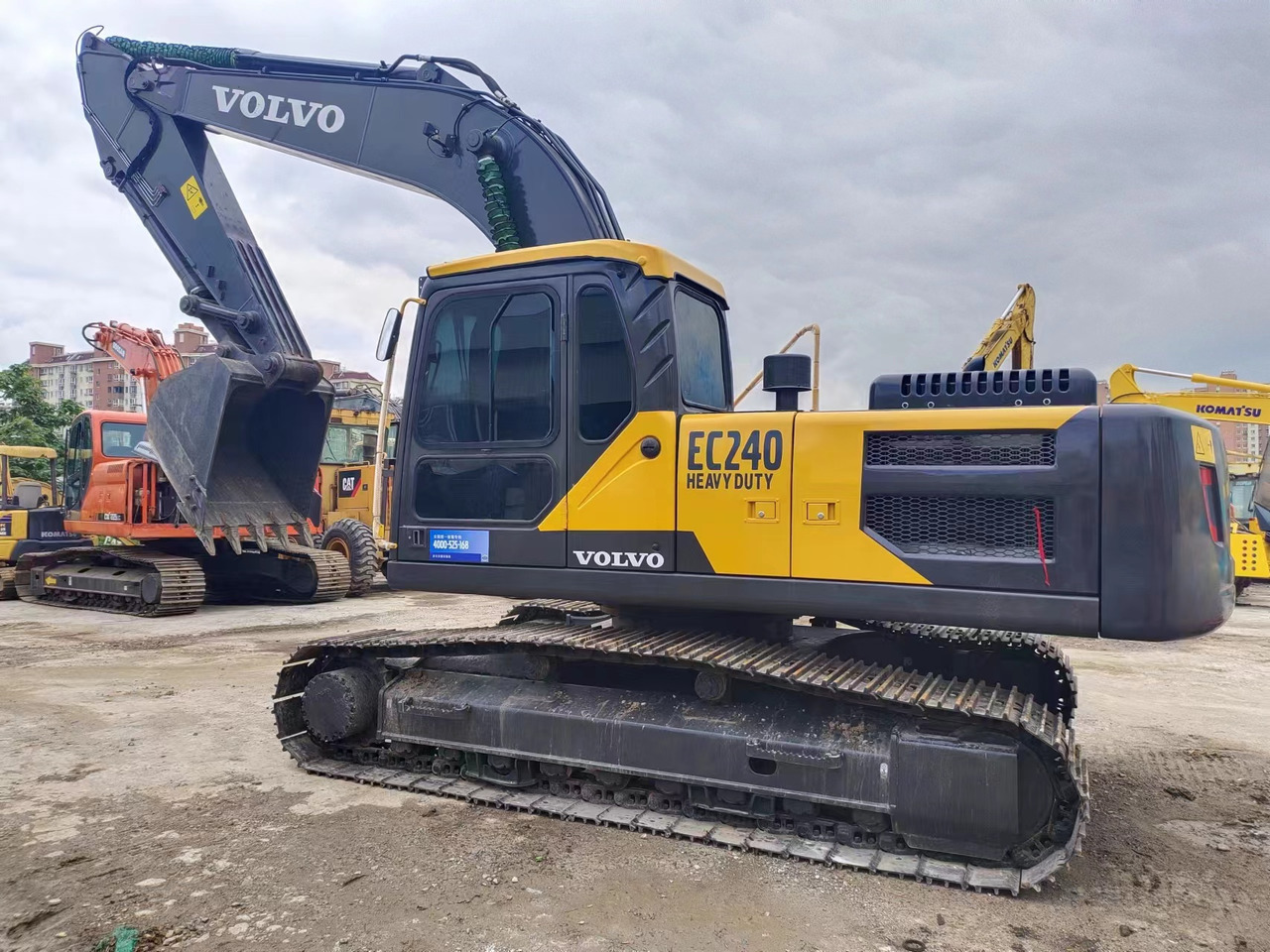 VOLVO EC240 - Bager goseničar: slika 1 VOLVO EC240 - Bager goseničar: slika 1