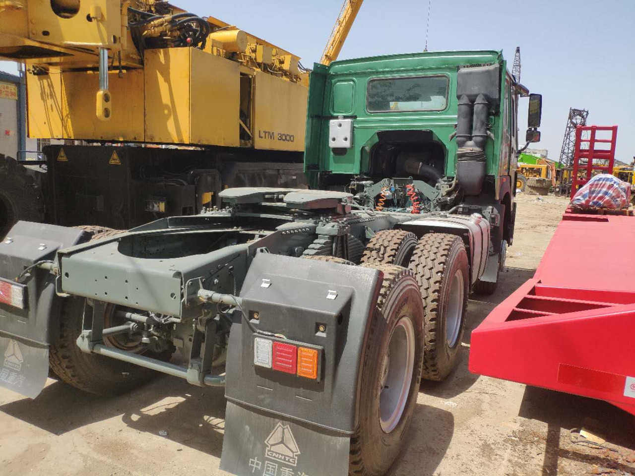 HOWO 420 - Vlačilec: slika 3 HOWO 420 - Vlačilec: slika 3