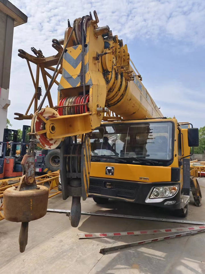 XCMG QY100K - Avtodvigalo: slika 5 XCMG QY100K - Avtodvigalo: slika 5