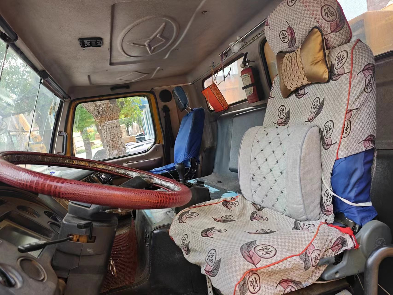 XCMG QY130K - Avtodvigalo: slika 4 XCMG QY130K - Avtodvigalo: slika 4