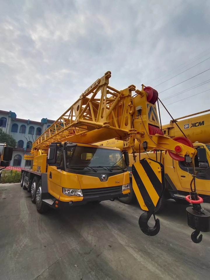 XCMG QY70K - Avtodvigalo: slika 5 XCMG QY70K - Avtodvigalo: slika 5