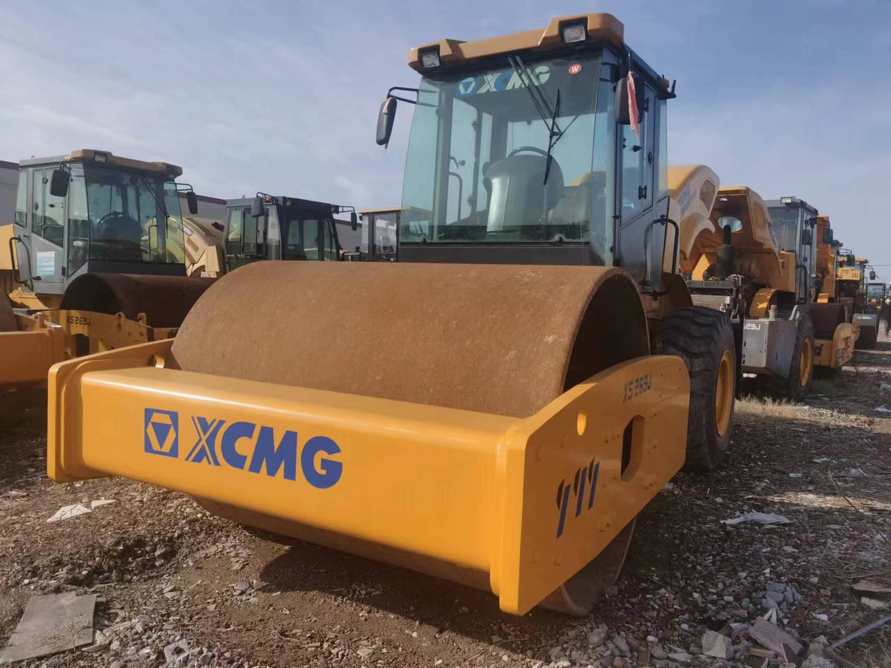 XCMG XS-263J - Kompaktor: slika 4 XCMG XS-263J - Kompaktor: slika 4