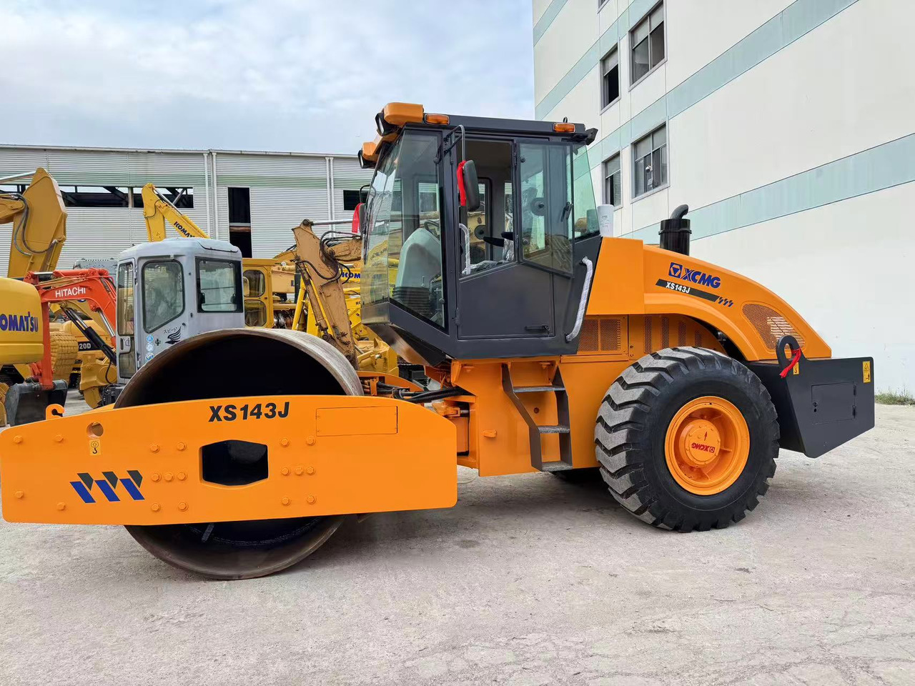XCMG XS143J - Cestni valjar: slika 3 XCMG XS143J - Cestni valjar: slika 3