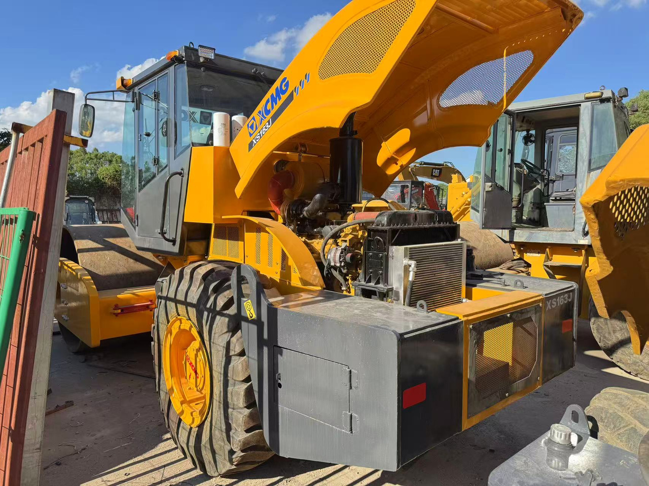 XCMG XS163J - Cestni valjar: slika 3 XCMG XS163J - Cestni valjar: slika 3