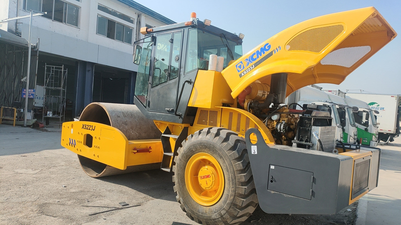 XCMG XS223J - Cestni valjar: slika 4 XCMG XS223J - Cestni valjar: slika 4