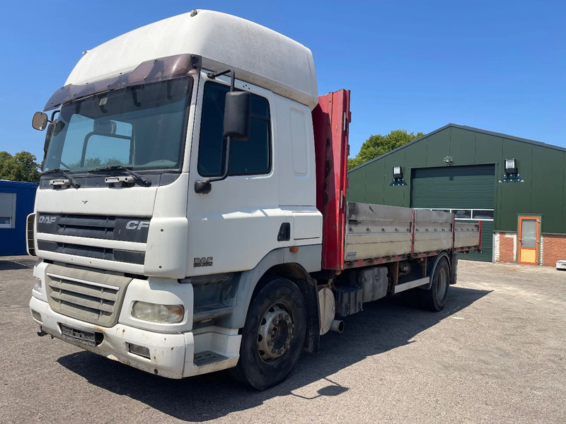 DAF CF 85 FLATBED TRUCK - Tovornjak s kesonom: slika 3 DAF CF 85 FLATBED TRUCK - Tovornjak s kesonom: slika 3