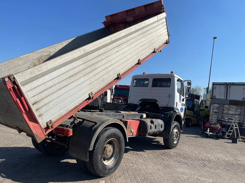 Mercedes-Benz SK 1824 TIPPER 4x4 - Tovornjak prekucnik: slika 5 Mercedes-Benz SK 1824 TIPPER 4x4 - Tovornjak prekucnik: slika 5