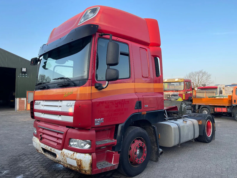 DAF CF 85 Tractor unit - Vlačilec: slika 3 DAF CF 85 Tractor unit - Vlačilec: slika 3