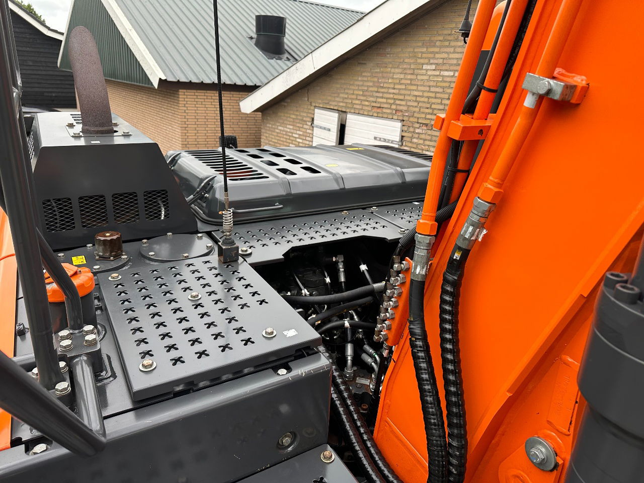 Bager na kolesih Doosan DX140W-5: slika 25